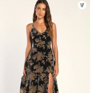 Velvet Tiered Dress-Lulus